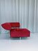 Fauteuil Arthe Lounge en Alcantara Rouge par Cor