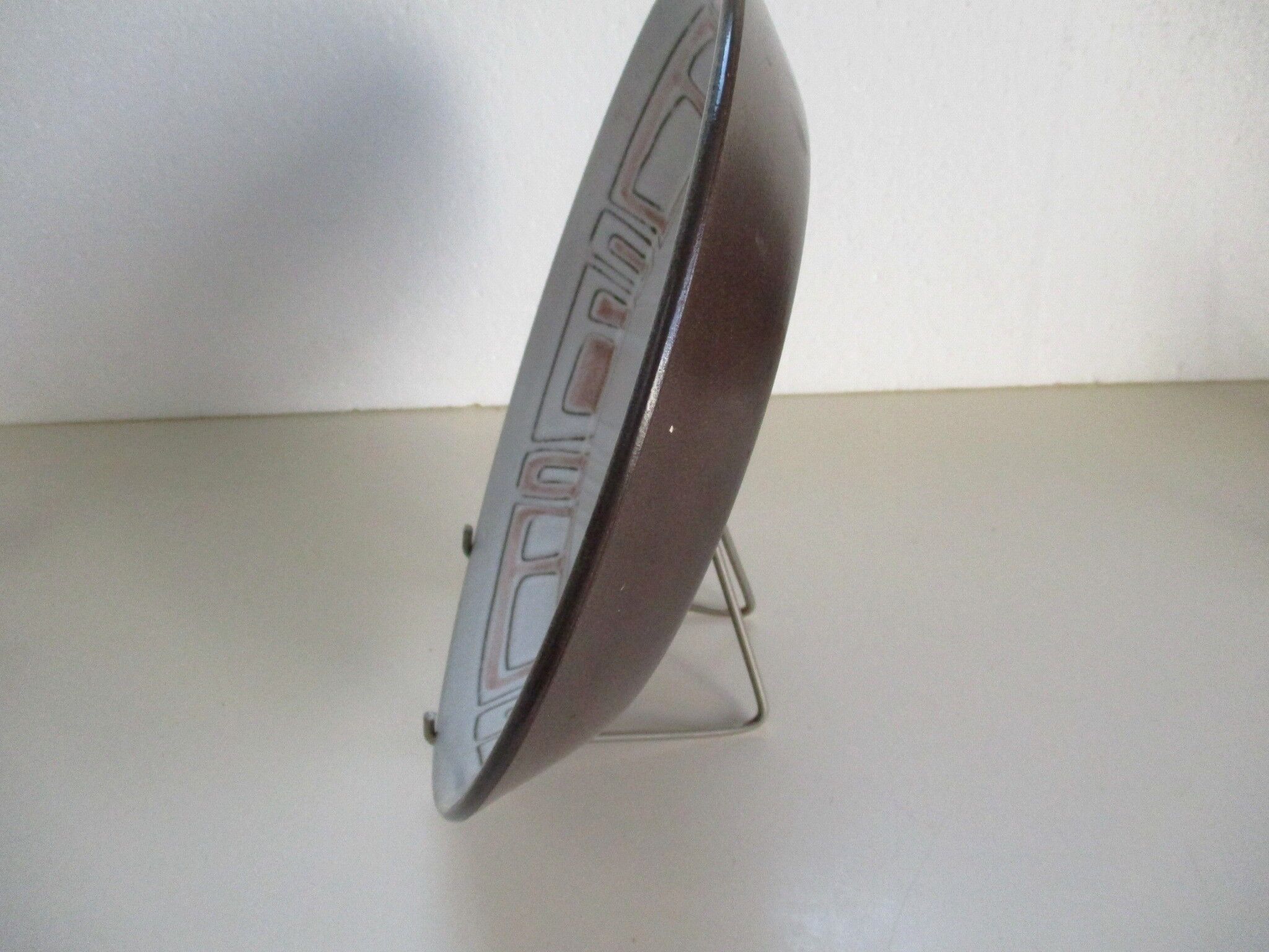 Plat creux en grès de Niderviller