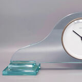 1970s table clock by omodomo in crystal. made in italy