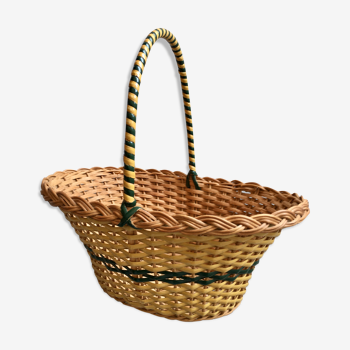 Woven rattan basket