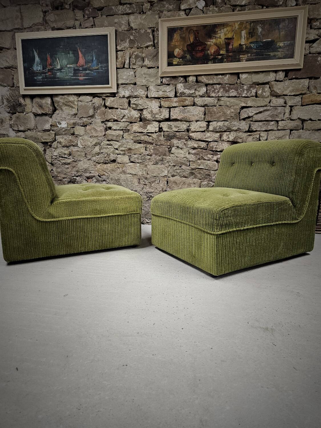 Pair of ribbed armchairs 1970