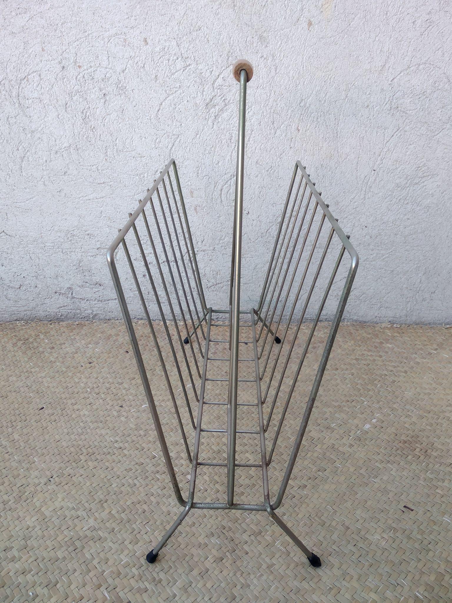 Vintage metal magazine holder 50s