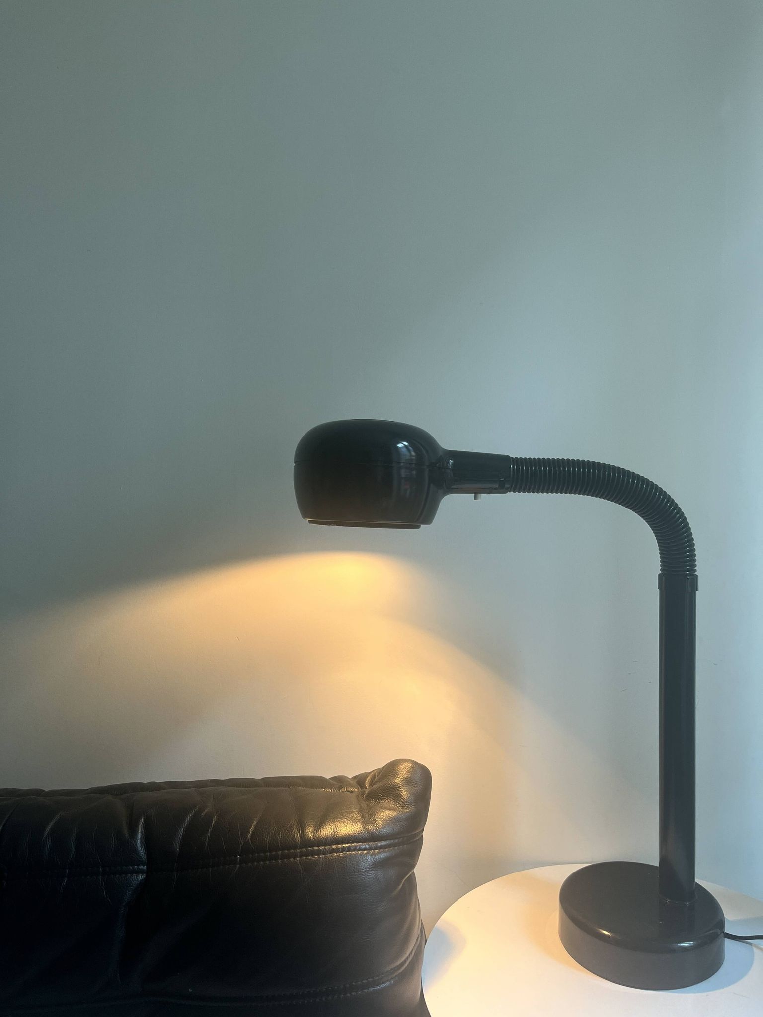 Vintage design Cobra articulated desk lamp by Fagerhults, Sweden 1974