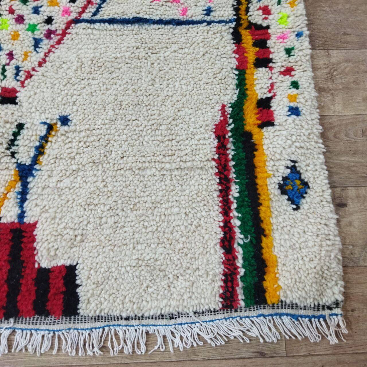 Handmade Moroccan Berber Rug 276 X 153 CM