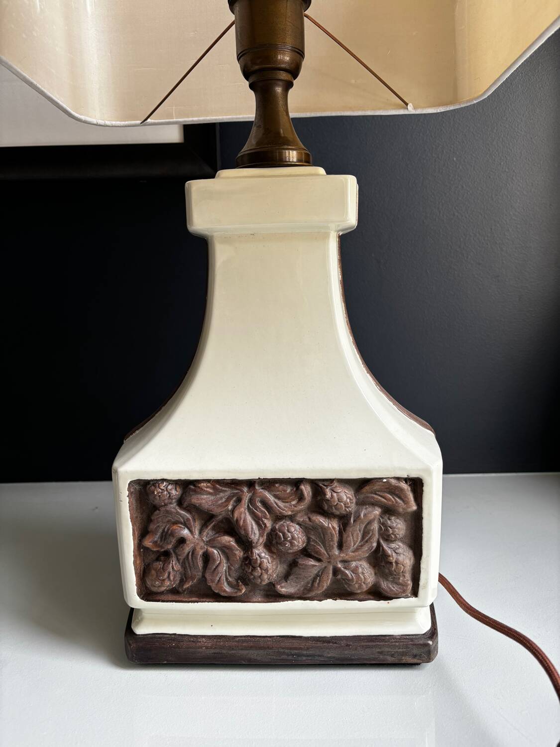 Ceramic lamp