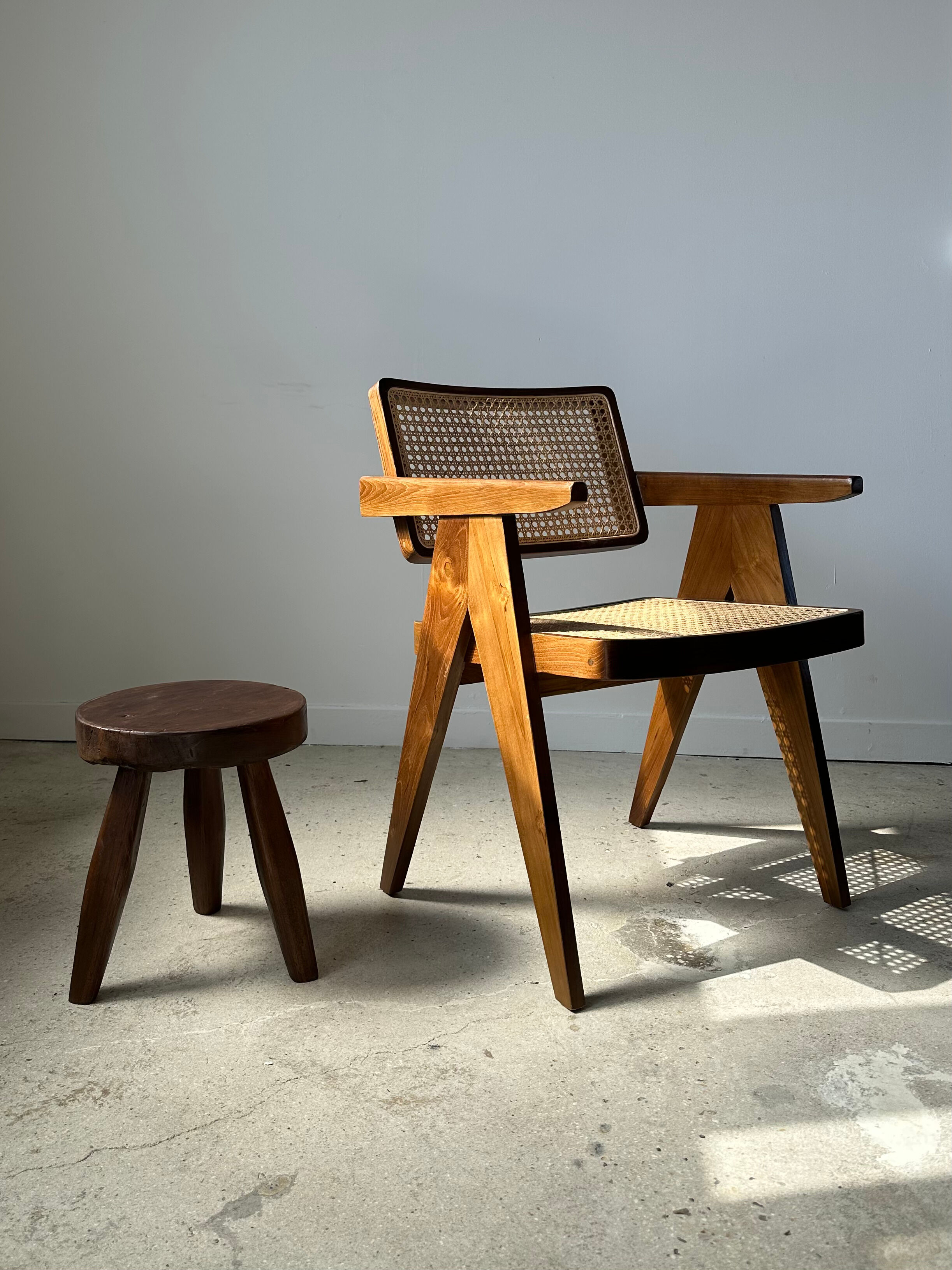 Brown solid wood stool flat circular seat