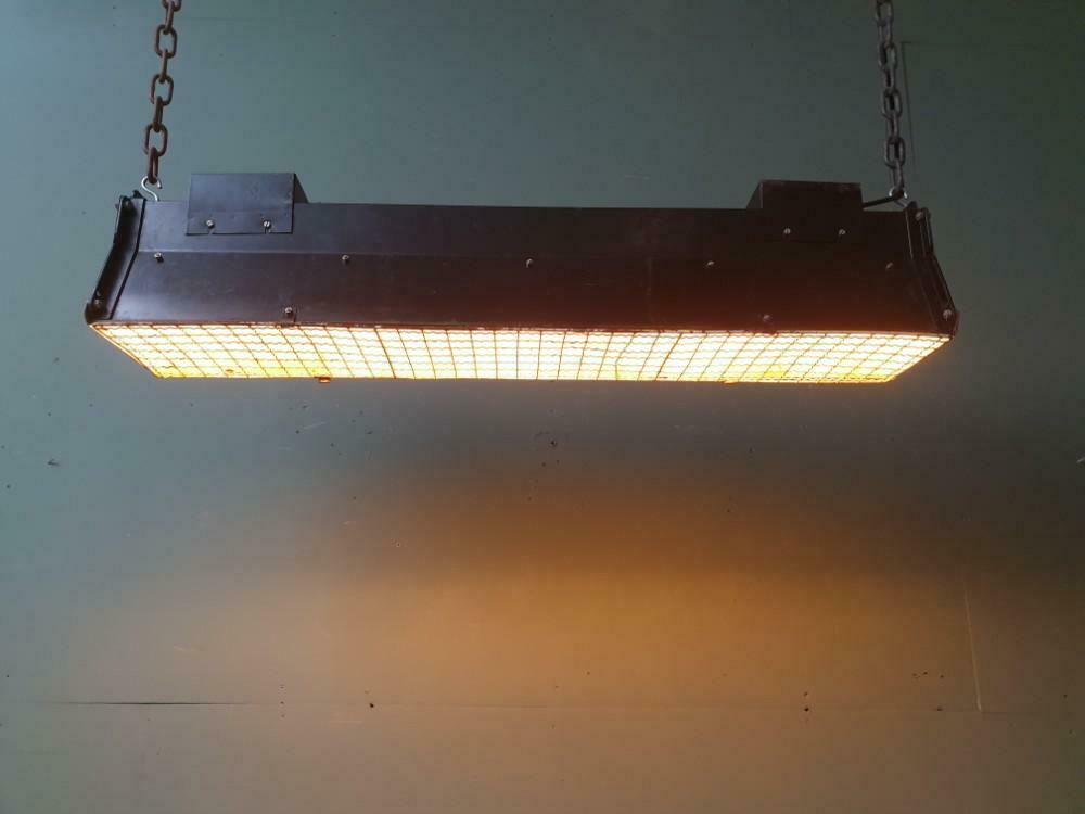 Lampe de théâtre industrielle noire ADB
