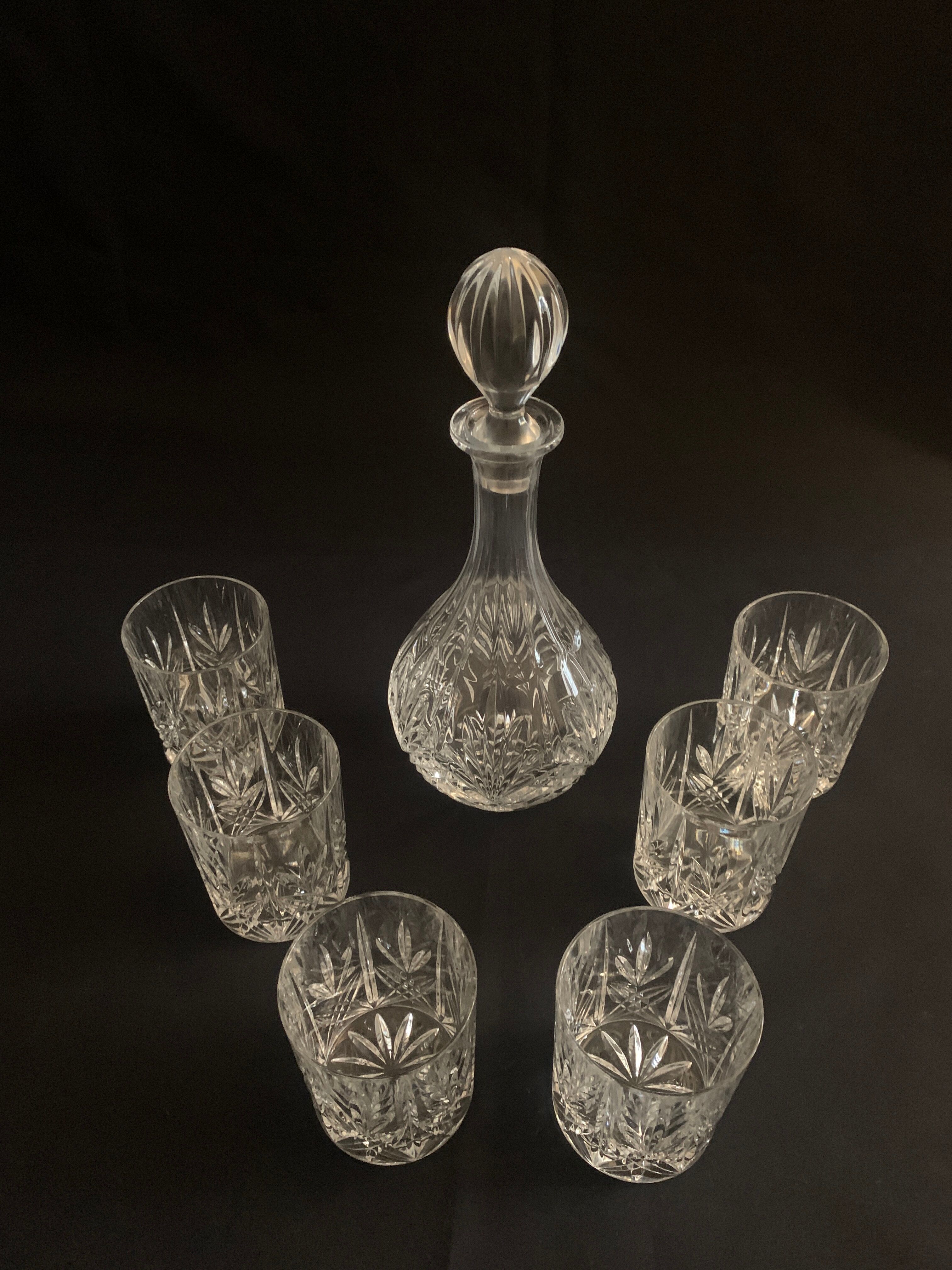 Crystal decanter and its six glasses