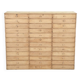 Meuble de métier à 36 tiroirs en bois brut