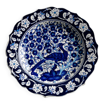 Assiette en céramique bleue