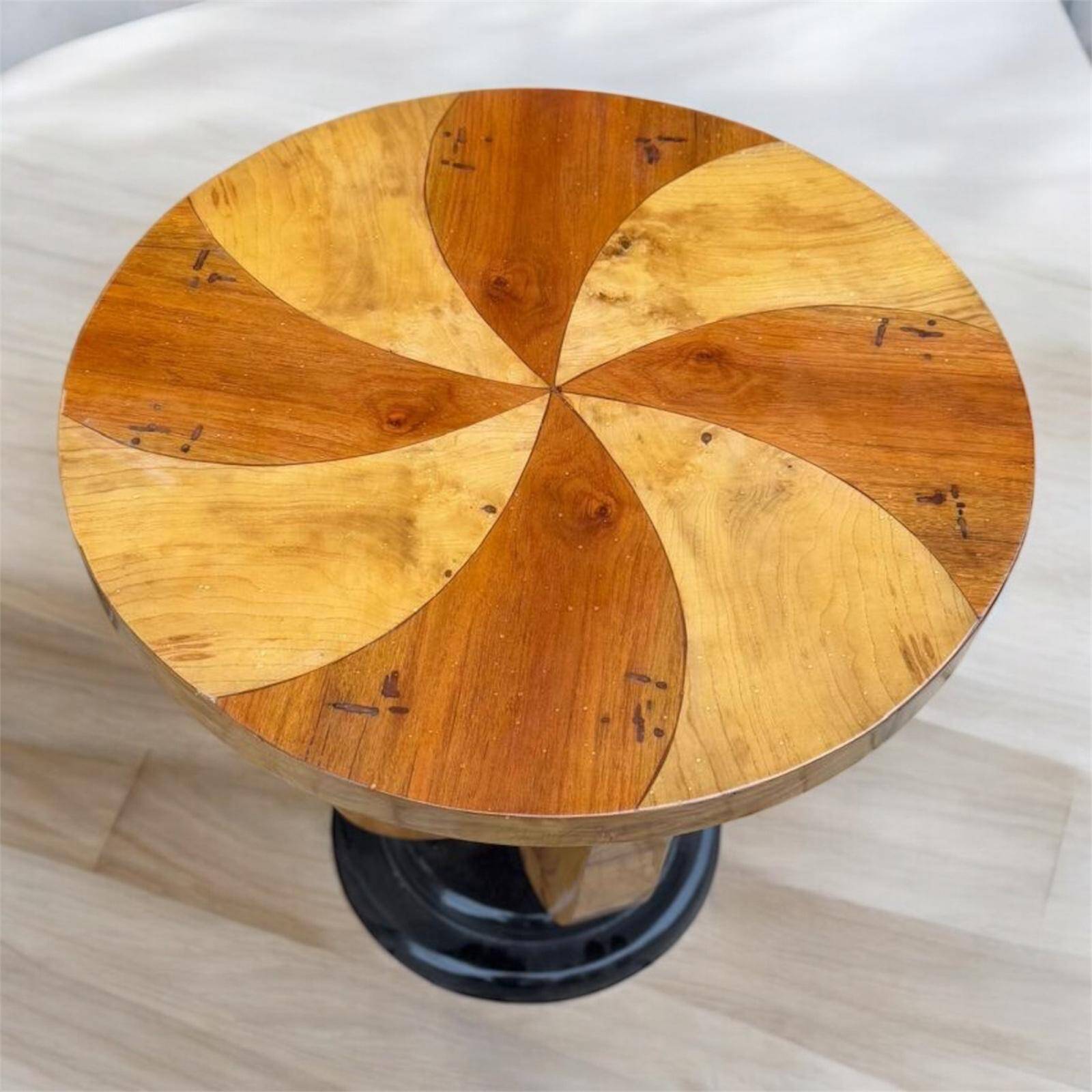 petite table art déco