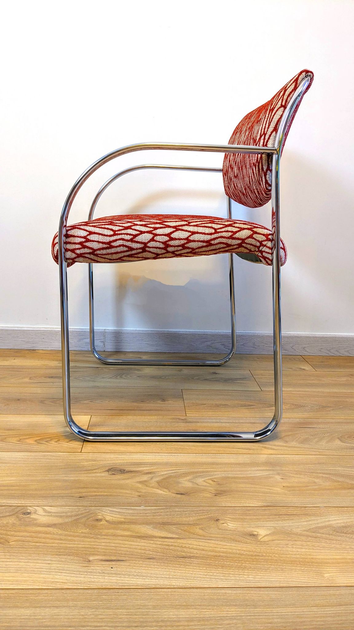 Vintage Strafor armchair in chrome tubular steel – organic fabric