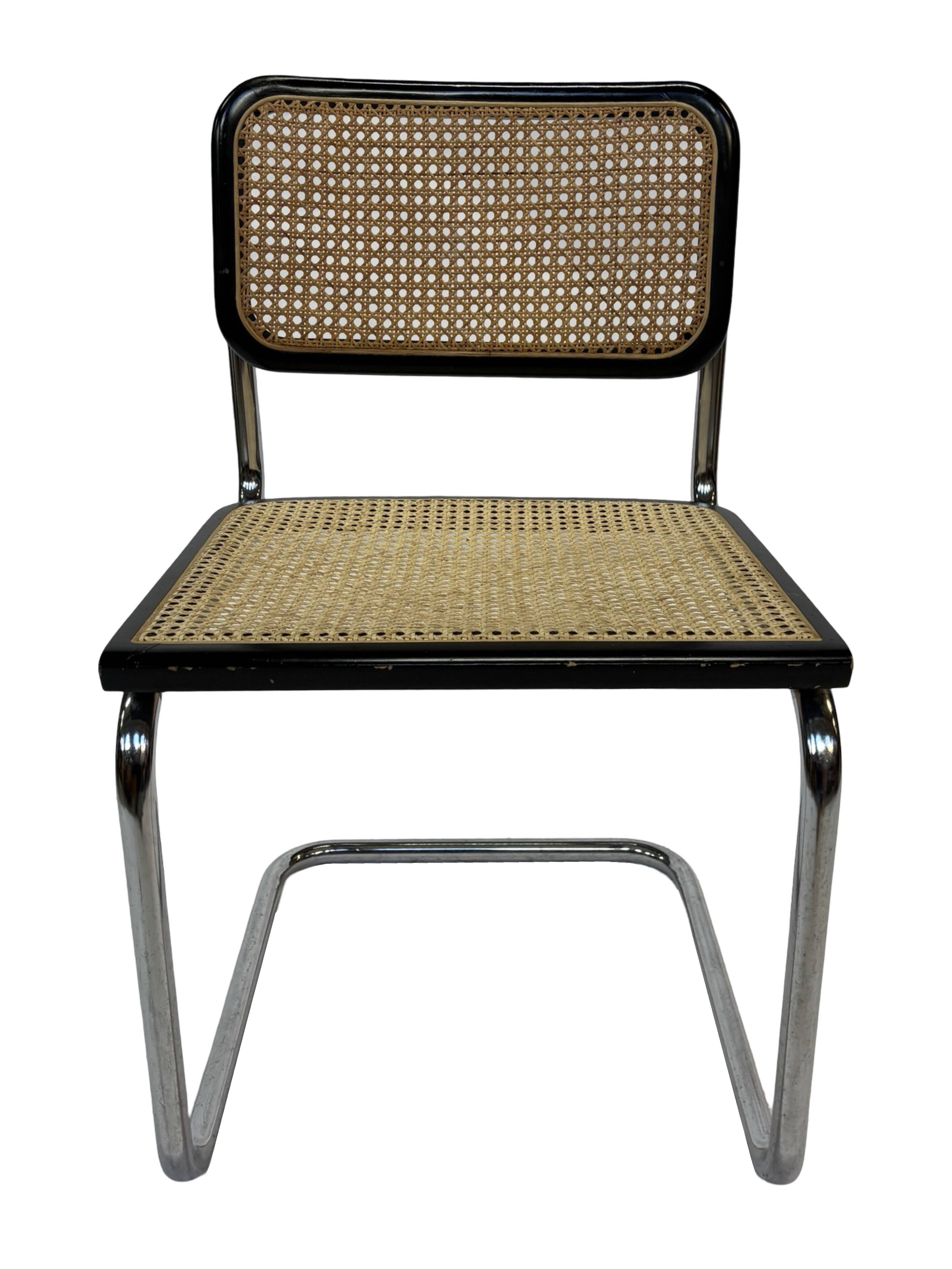 Cesca chair b32 model in chrome and black