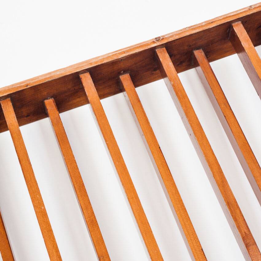 Vintage claustra. Pine wood - France, 1990s (delivered unassembled).