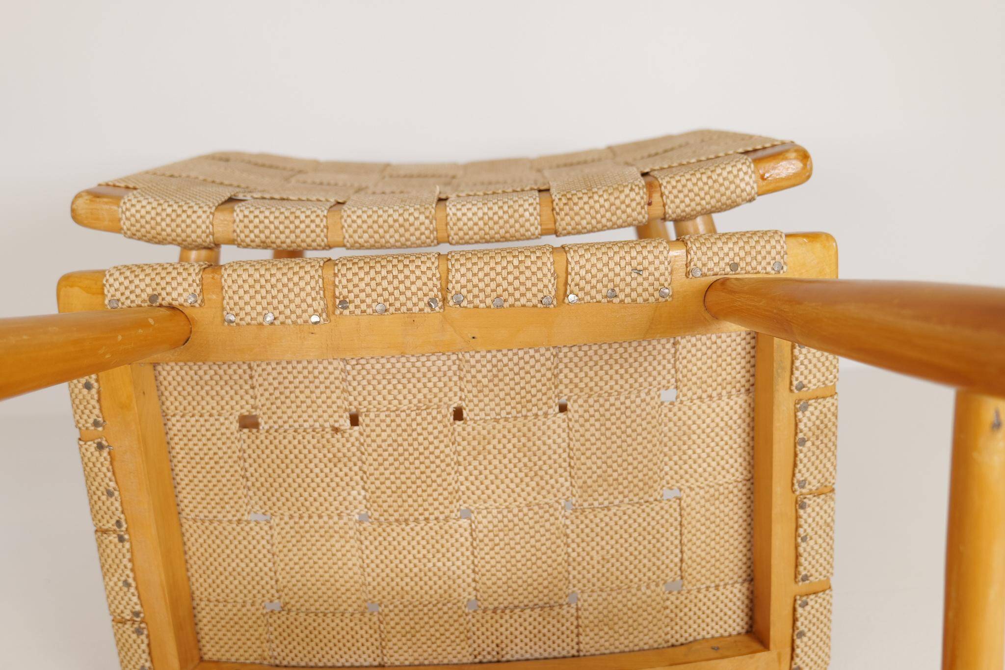 Pair of Swedish stools from the 1960s in lacquered birch, mid-century style.
