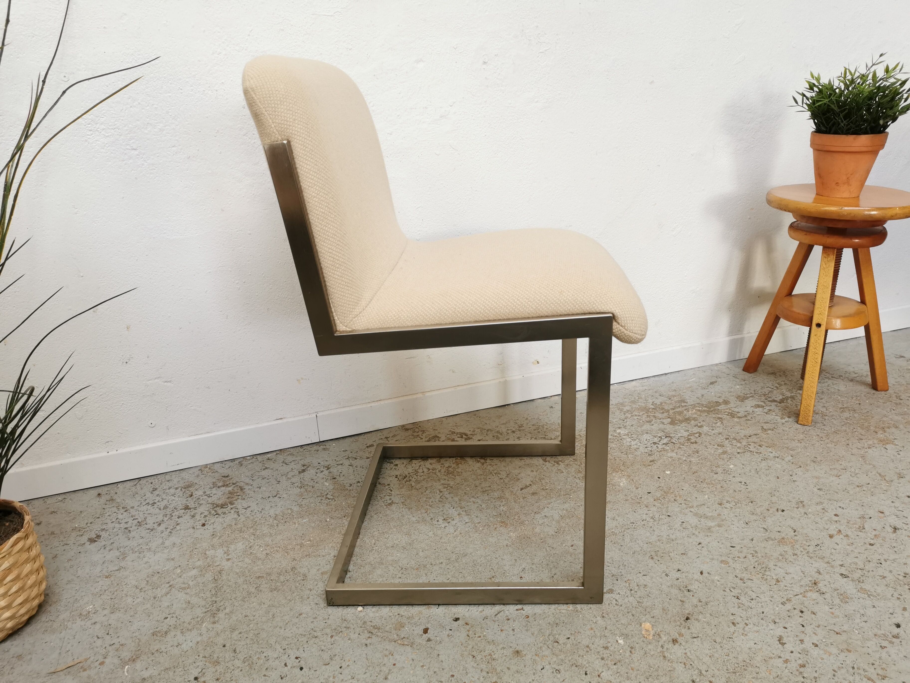 Set of 6 vintage chairs design 1970