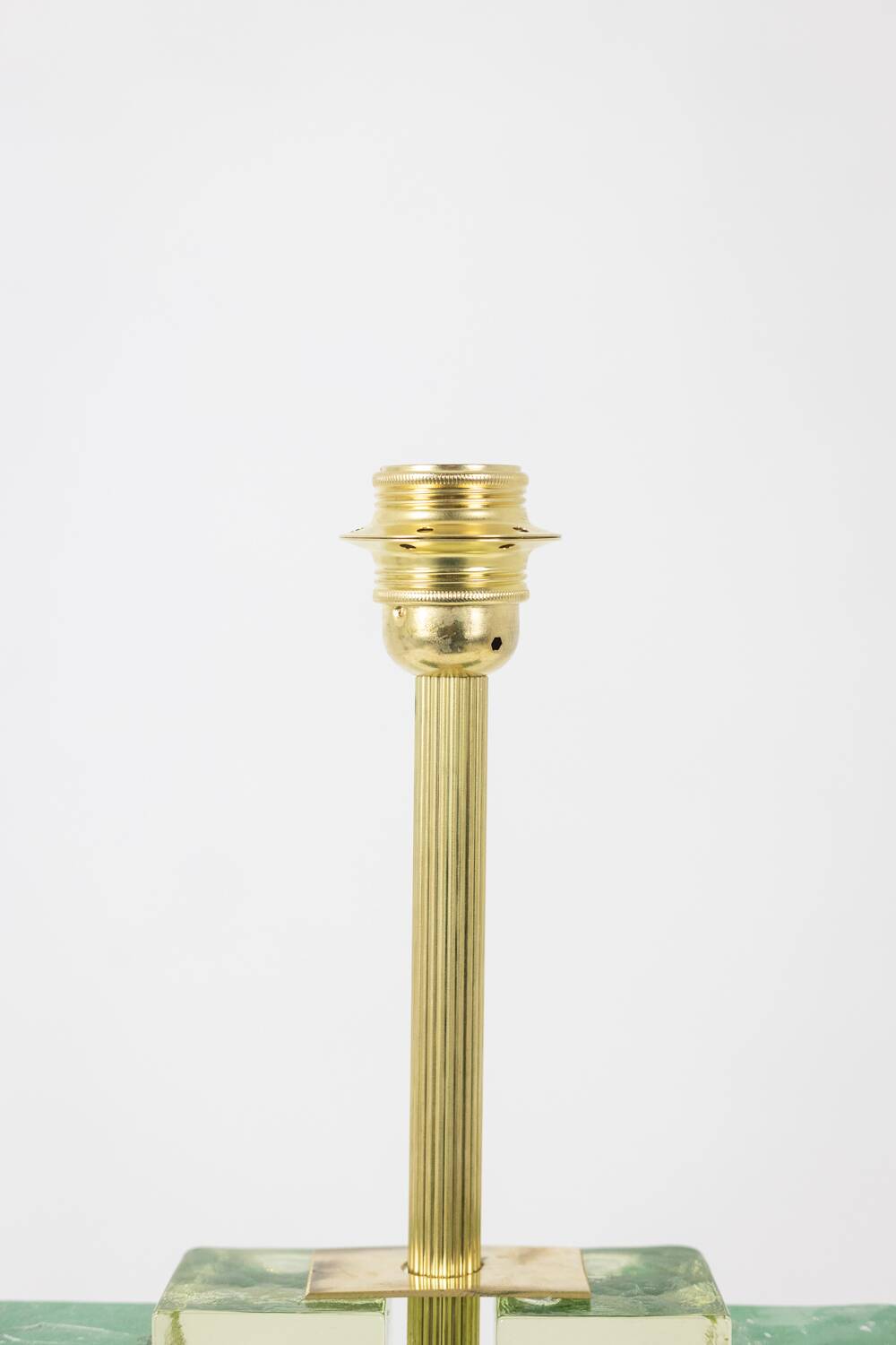 Paire de lampes en verre de Murano, irisé vert. 20e-21e siècle.