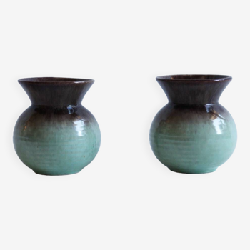 Pair of vases