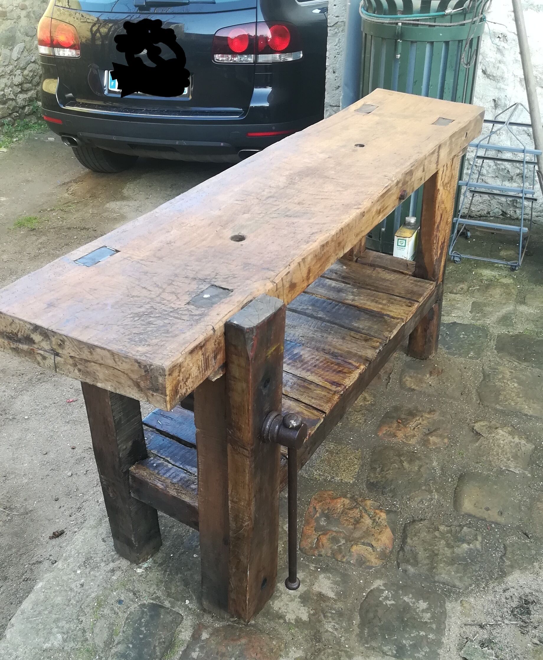 Carpenter established l 160 cm