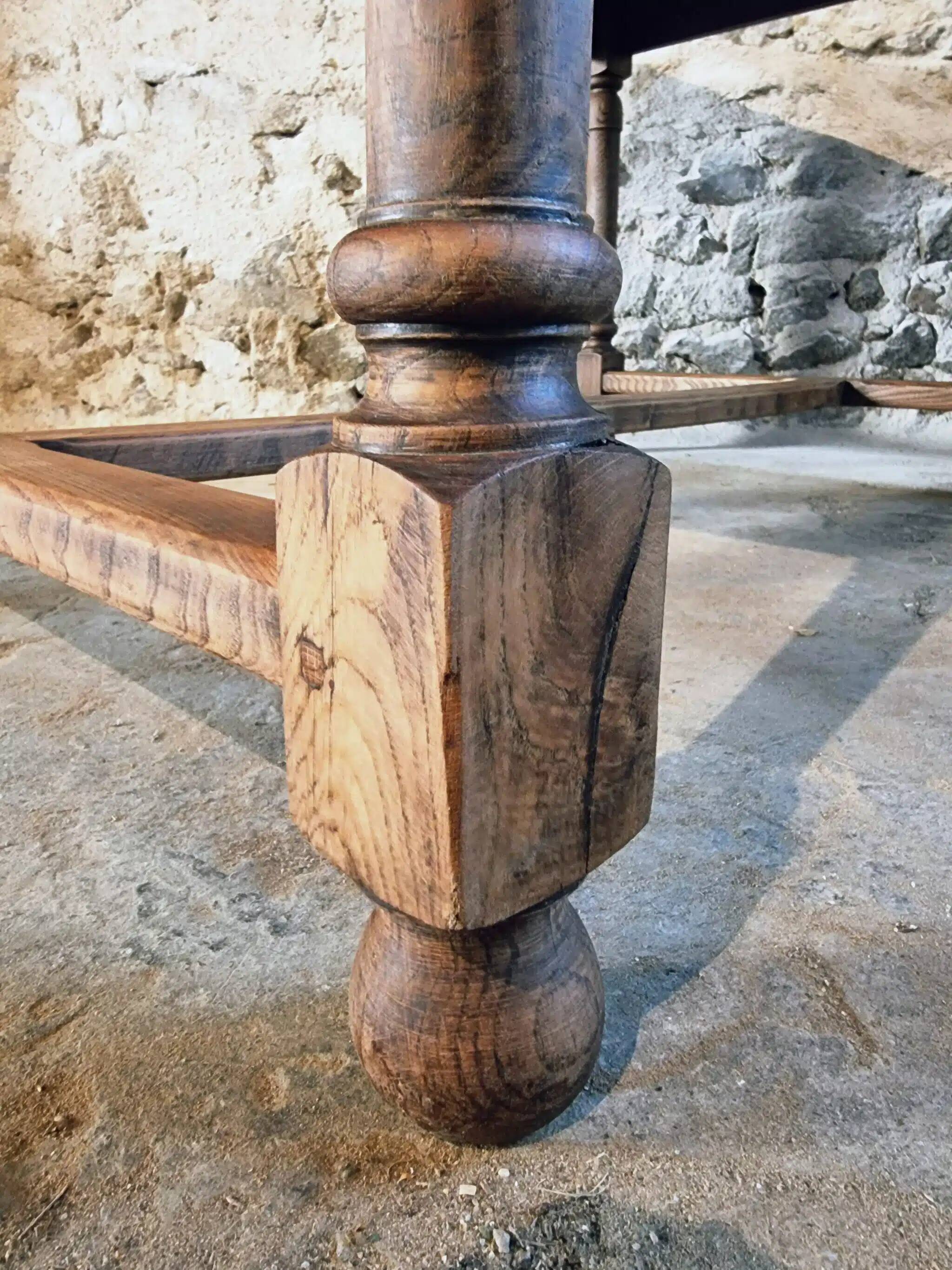Antique French oak and elm dining table – Early 20th century farmhouse table with turned legs