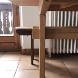 Table à manger en hêtre