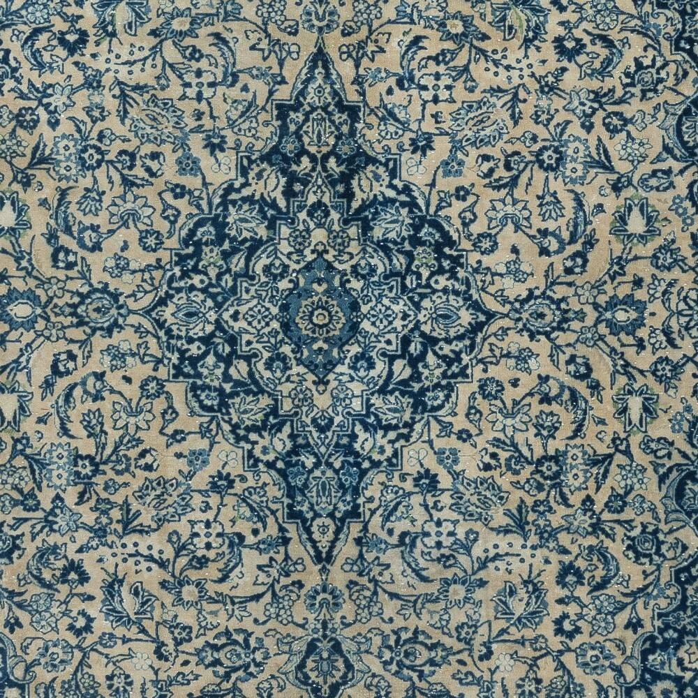 Vintage Handmade Turkish Oushak Rug. Excellent Condition