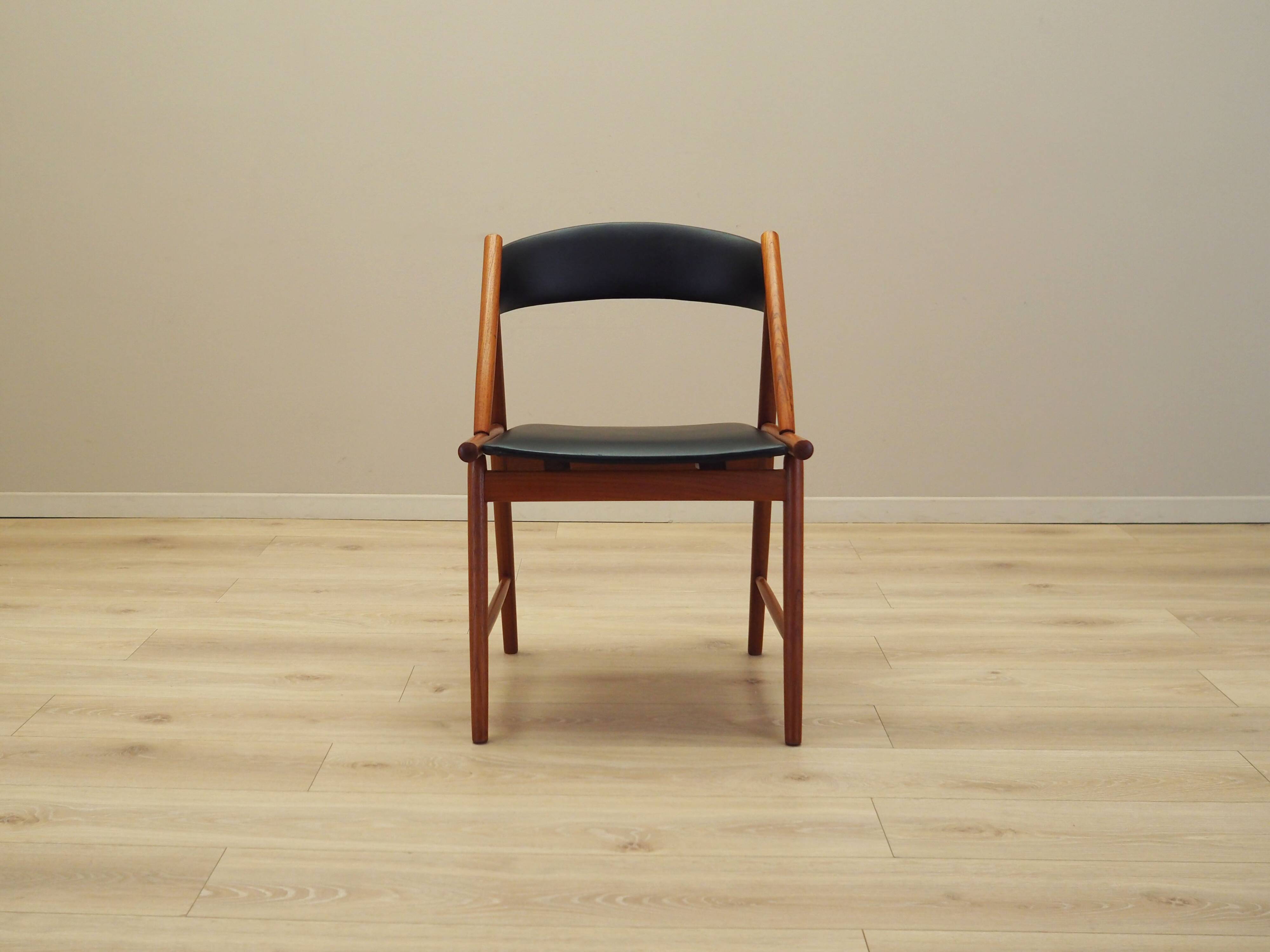 Chaise en teck, design danois, années 1970, production : Danemark