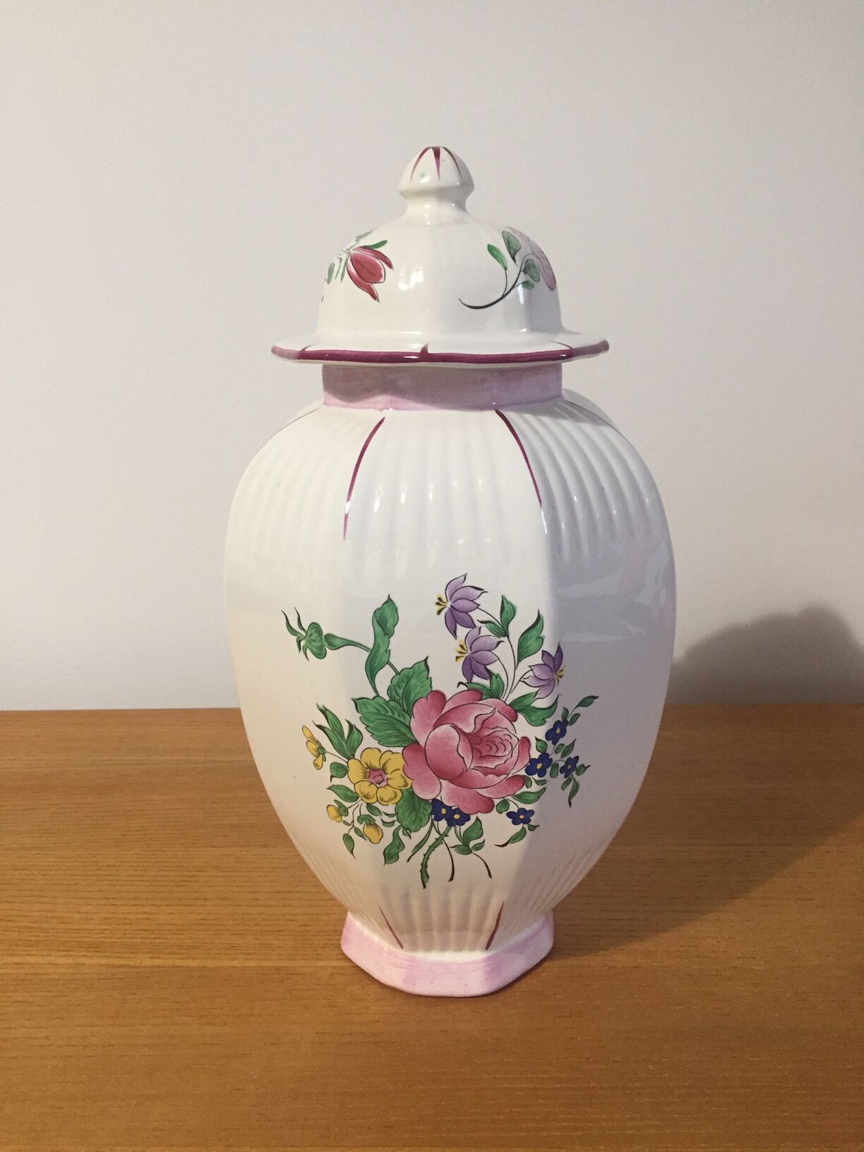 Lunéville earthenware potiche