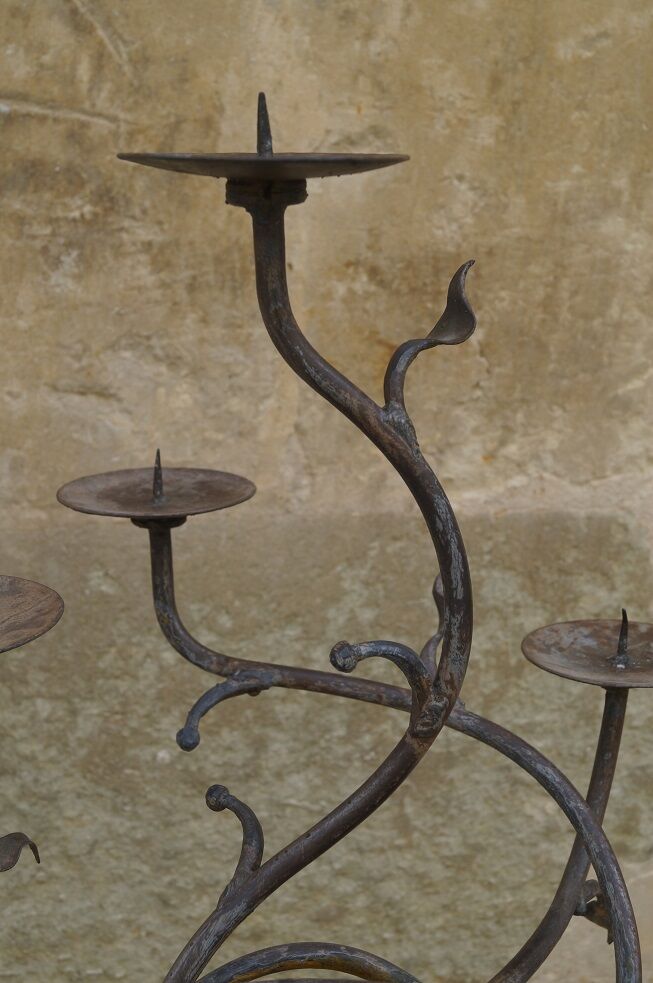 Candlestick brutalist design