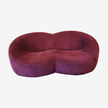 Purple Pumpkin sofa by Pierre Paulin published by Ligne Roset