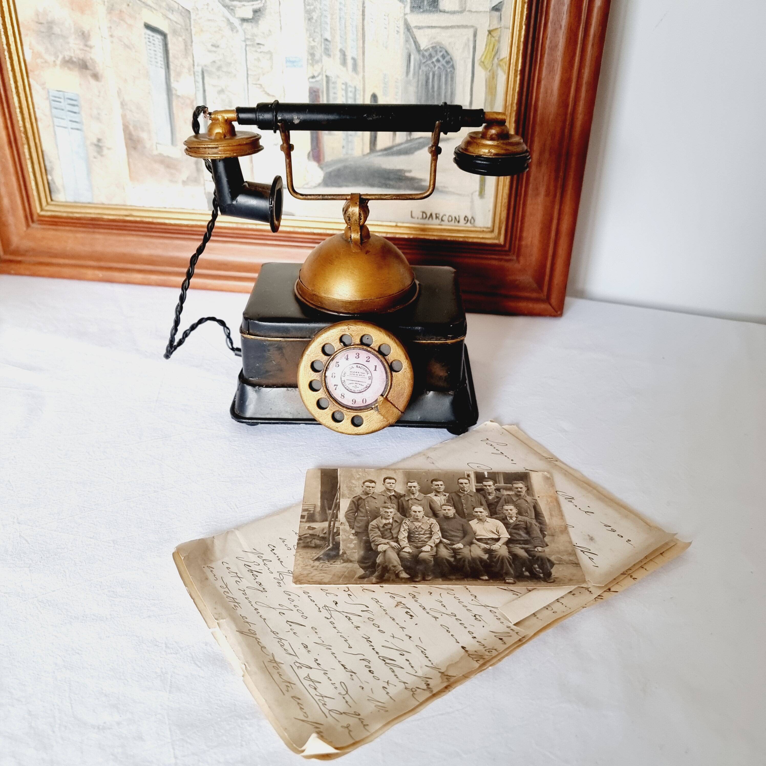 Old original collectible telephone from the mid 1930s