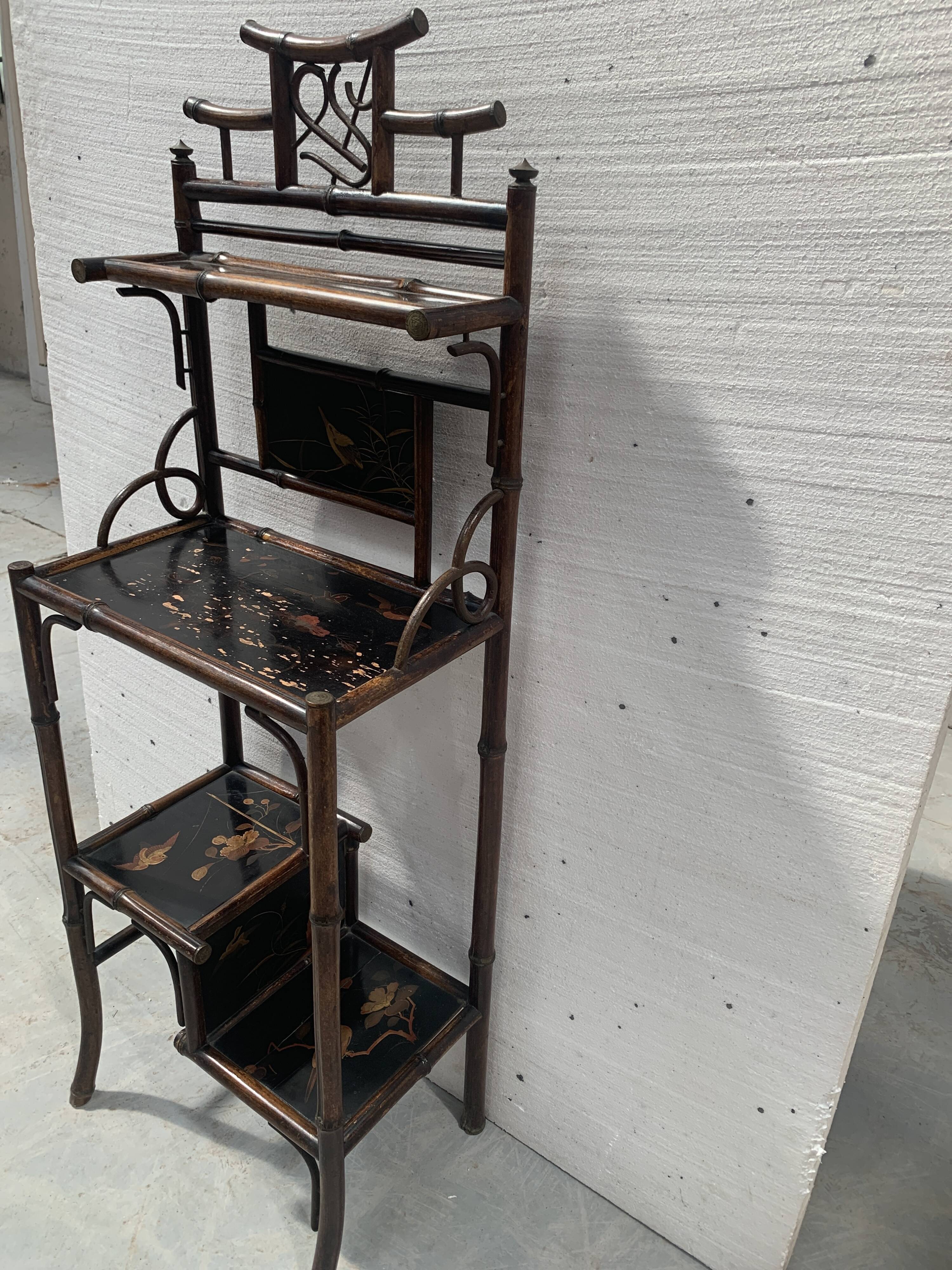Bamboo shelf with four shelves with Asian decor, 20th century
