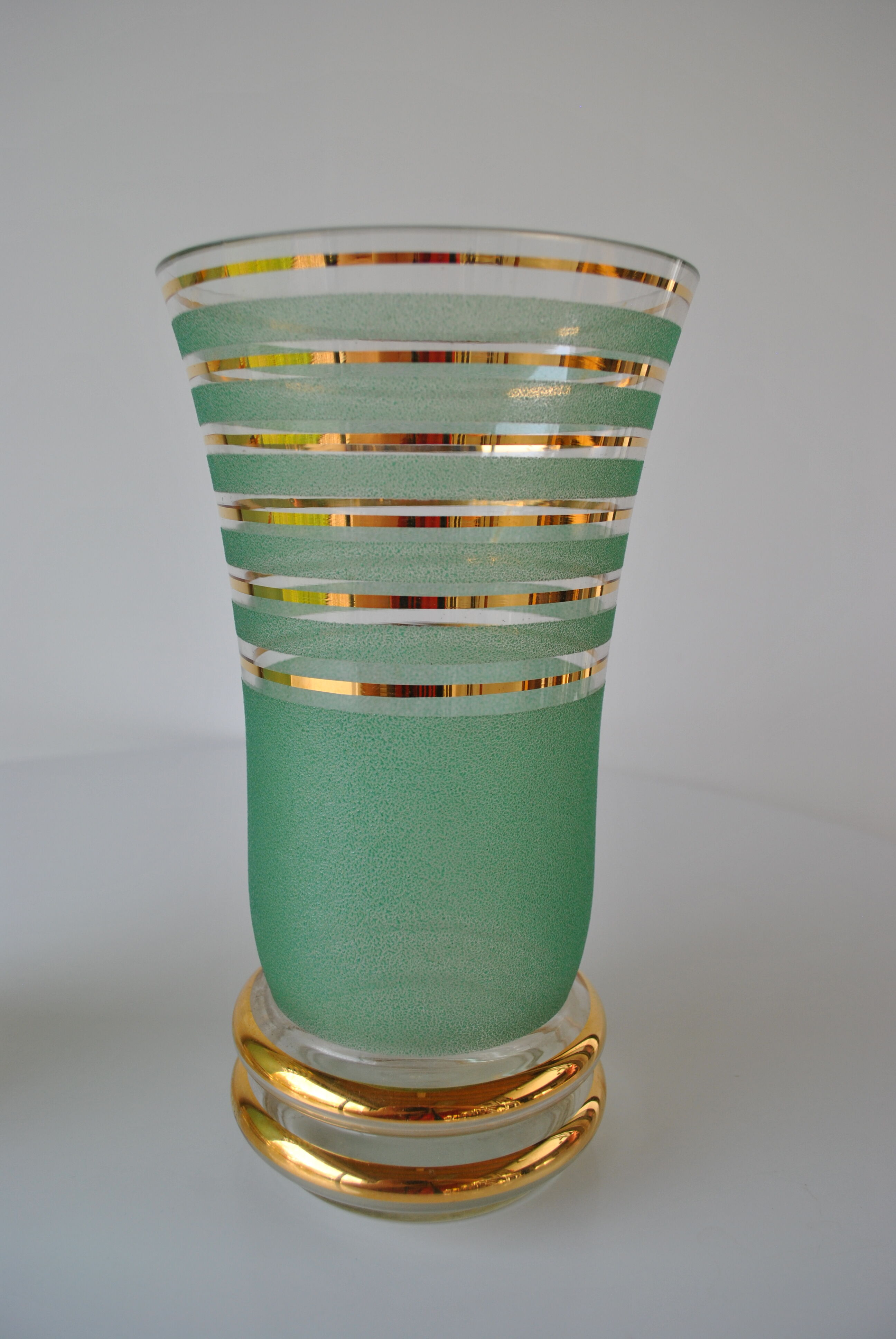 Pair of vase year 50