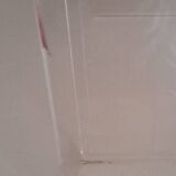 Porte-revues en plexiglas