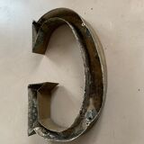 Old sign letter G