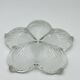 Plat en verre moulé fleur Art déco