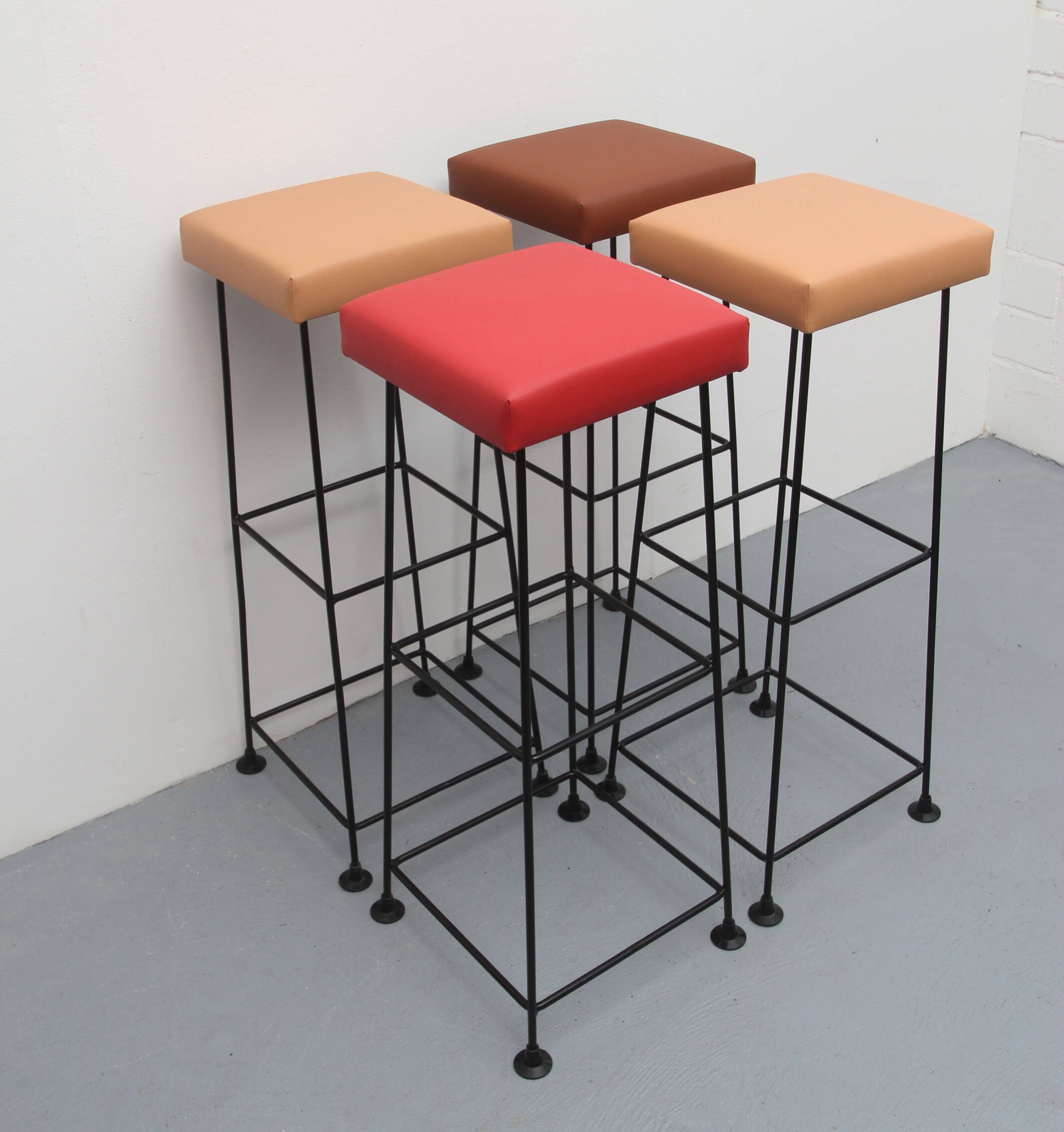 Ensemble de 4 tabourets de barre Wire années 1960