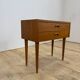 Table de nuit en teck danois avec deux tiroirs, 1960