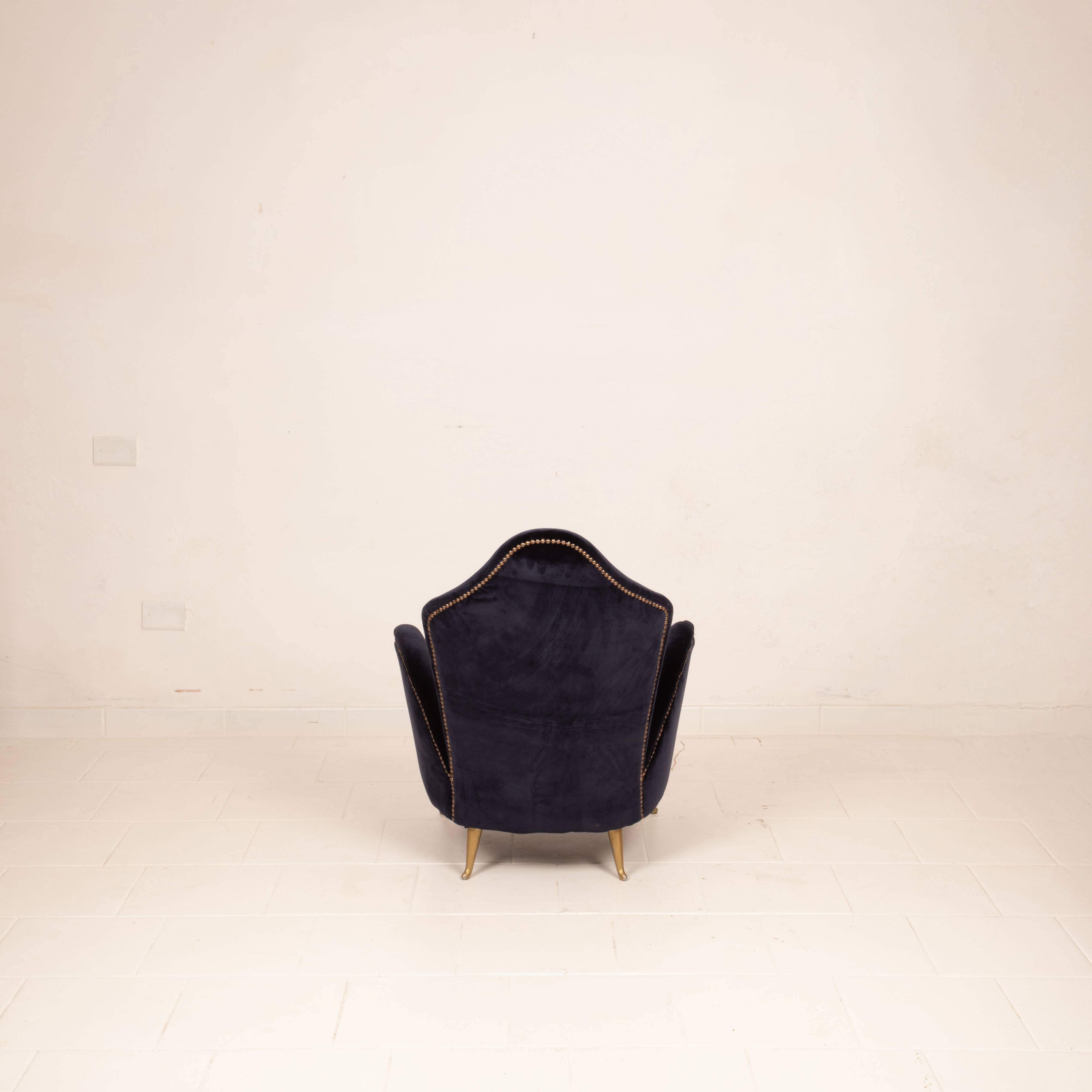 Fauteuil en velours de style mid-century Cesare Lacca pour ISA Bergamo