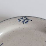 4 plates with earthenware desserts from St Amand