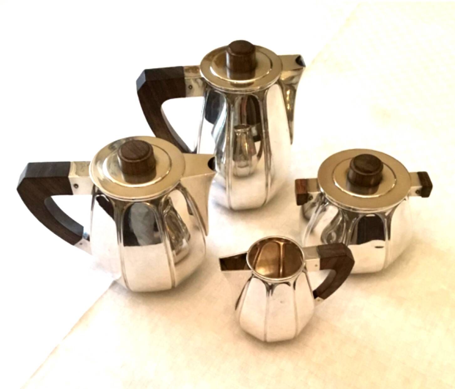 Maison Christofle. 4-piece silver-plated metal service. 1940s