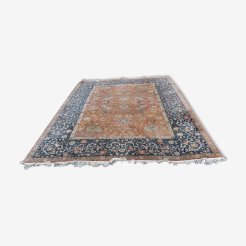 Oriental carpet, 275x300cm