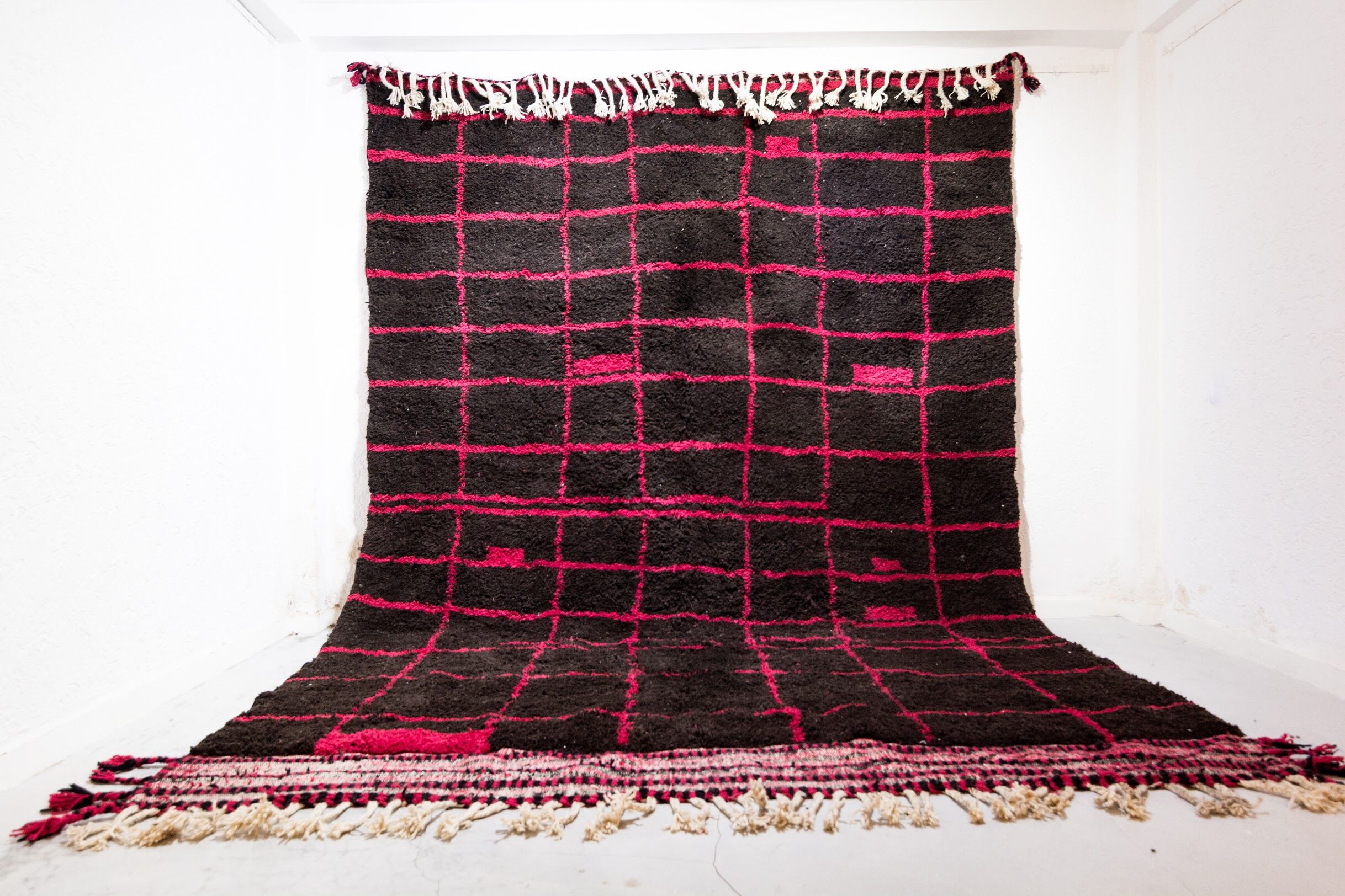 Authentic moroccan berber rug 340x225cm