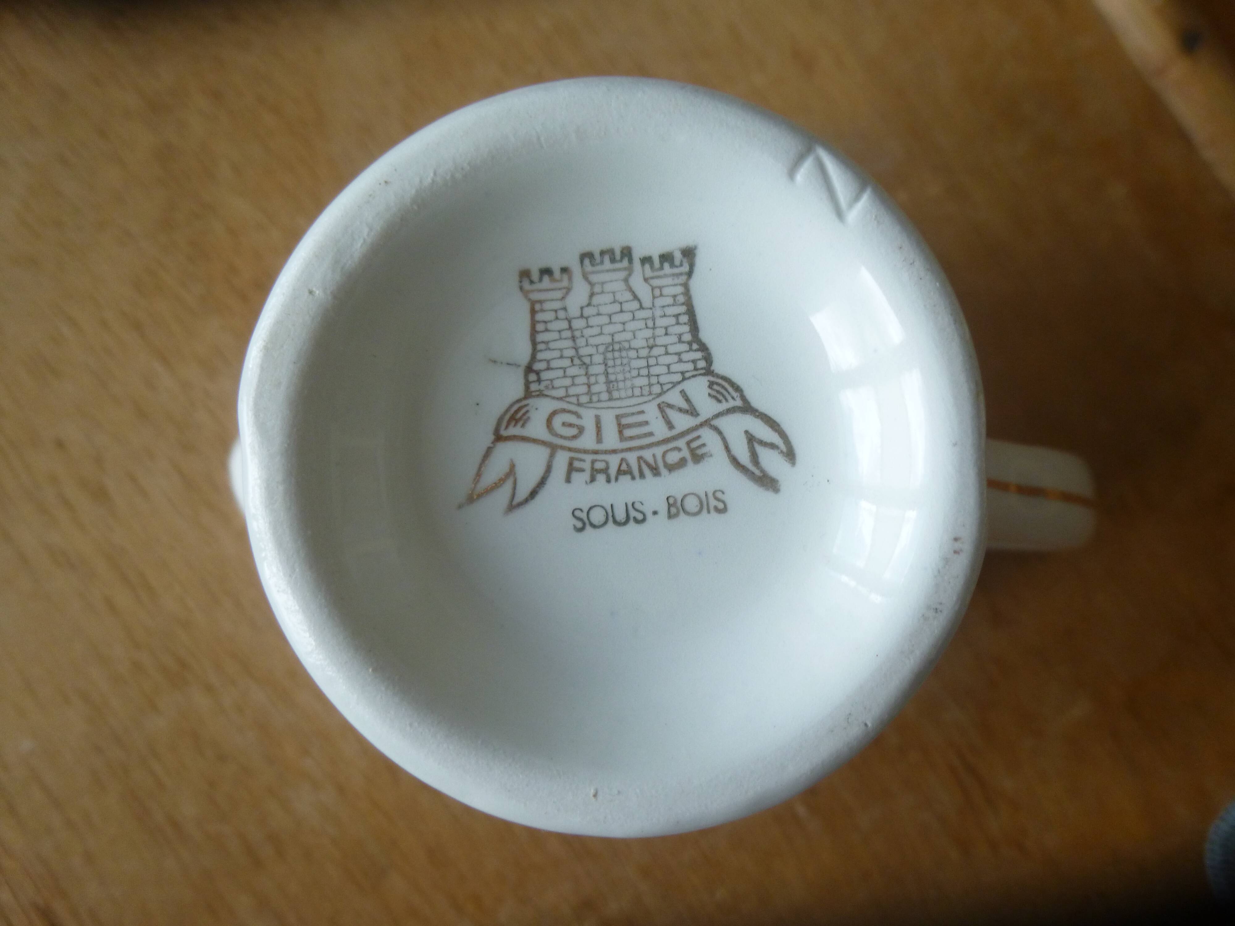 New milk jug Faience from Gien model Underwood