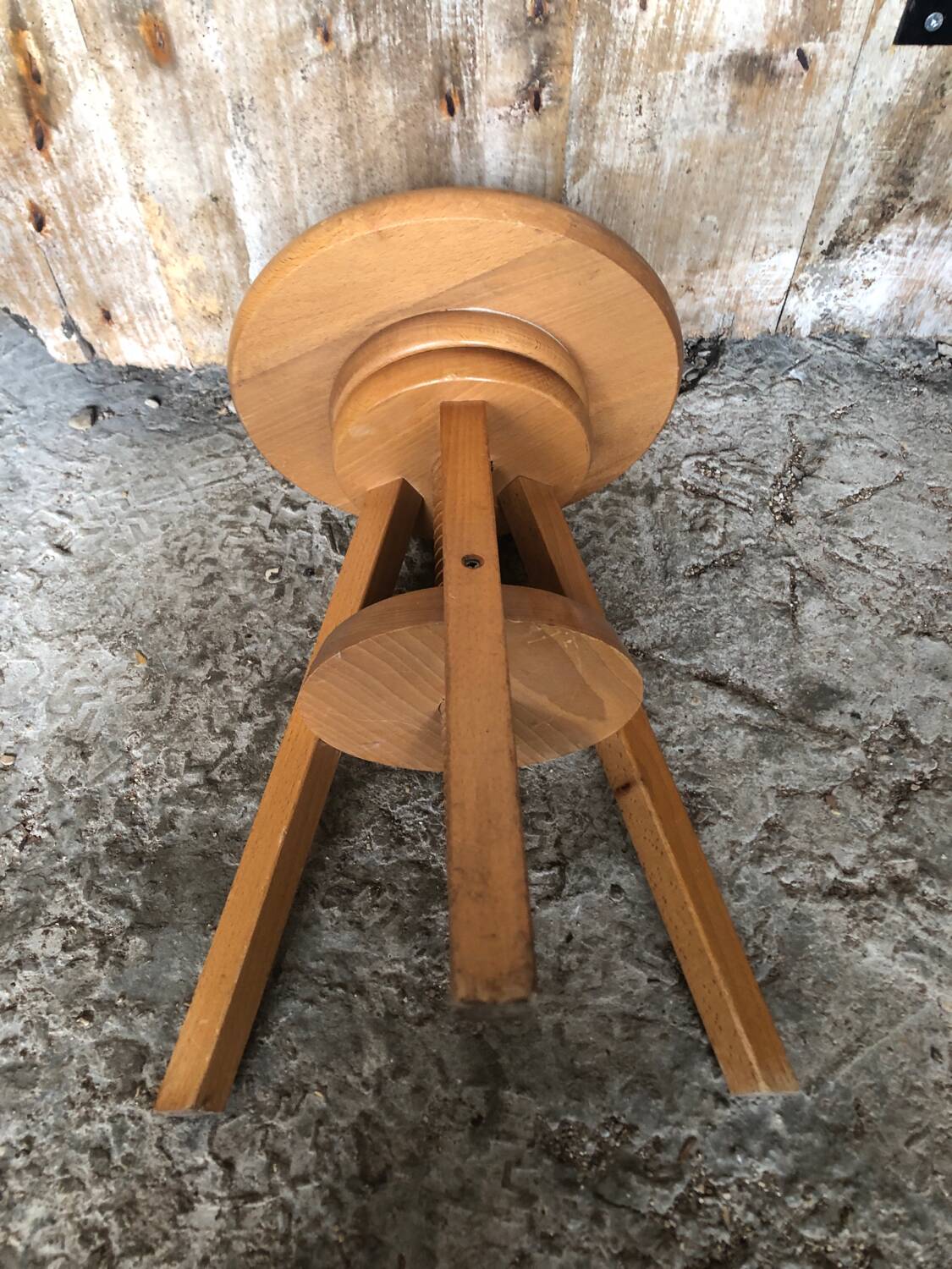 Vintage Light Wood Tripod Screw Painter's Stool #A632