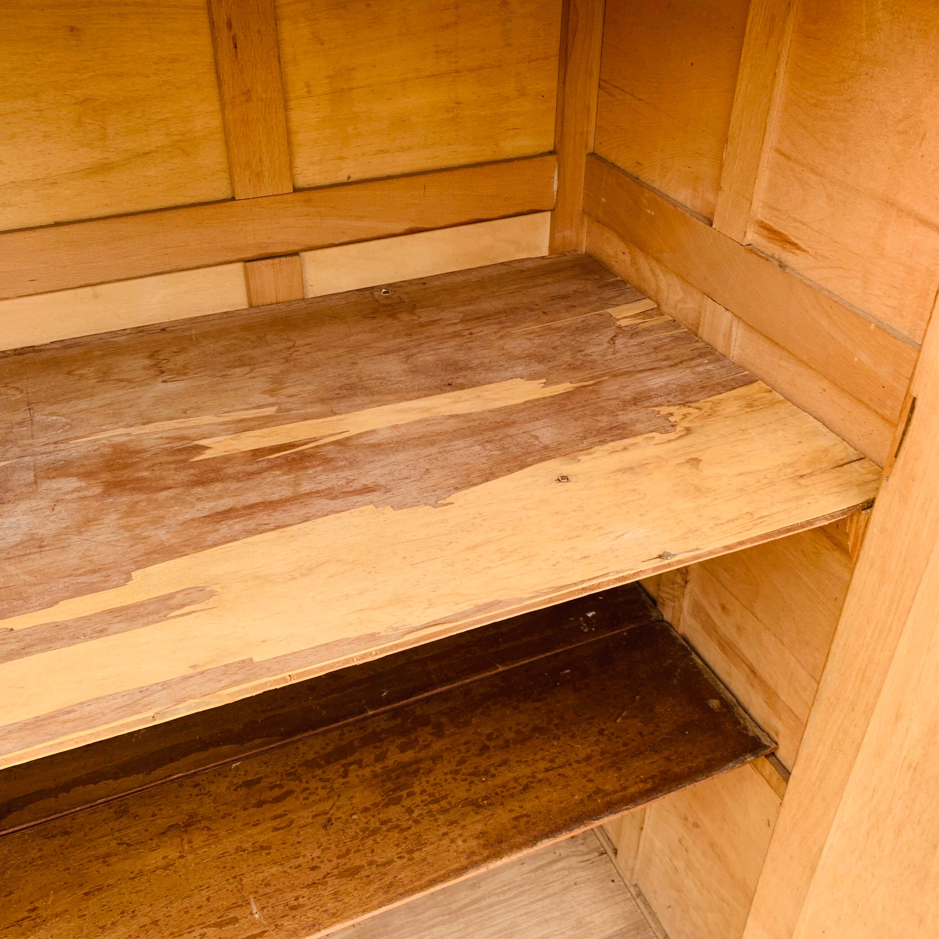 Brown Parisian wardrobe