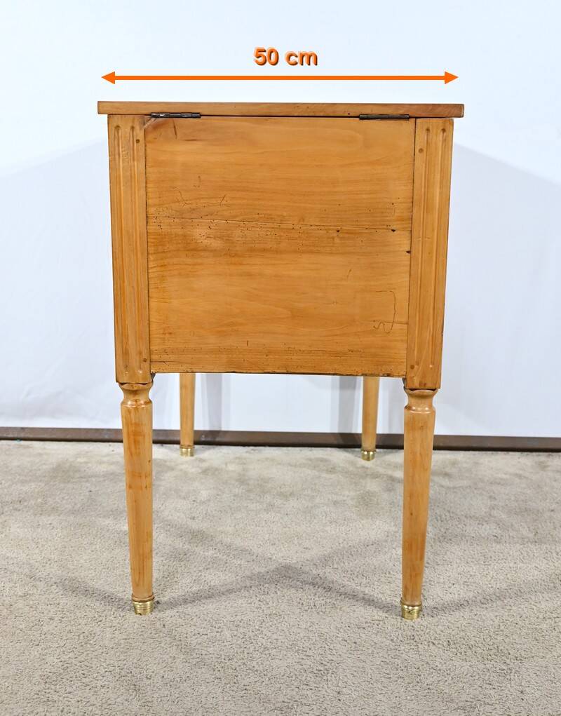 Small Dressing Table in Solid Cherry, Louis XVI Period – Late 18th Century