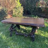 Table basse brutaliste