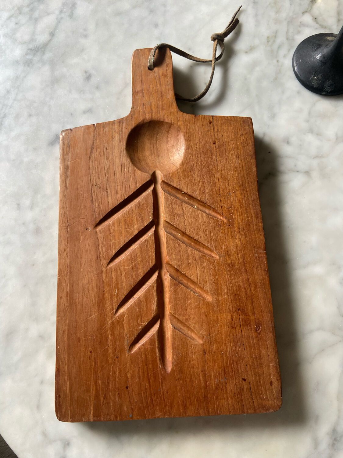 Vintage oak cutting board