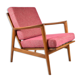 Scandinavian armchair Stefan, fully restored, upholstered, 1960s, pink fabric